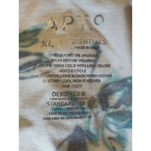 Apt 9 Essentials White V Neck Short Sleeve T Shirt Size XL Floral Top - Picture 4 of 4